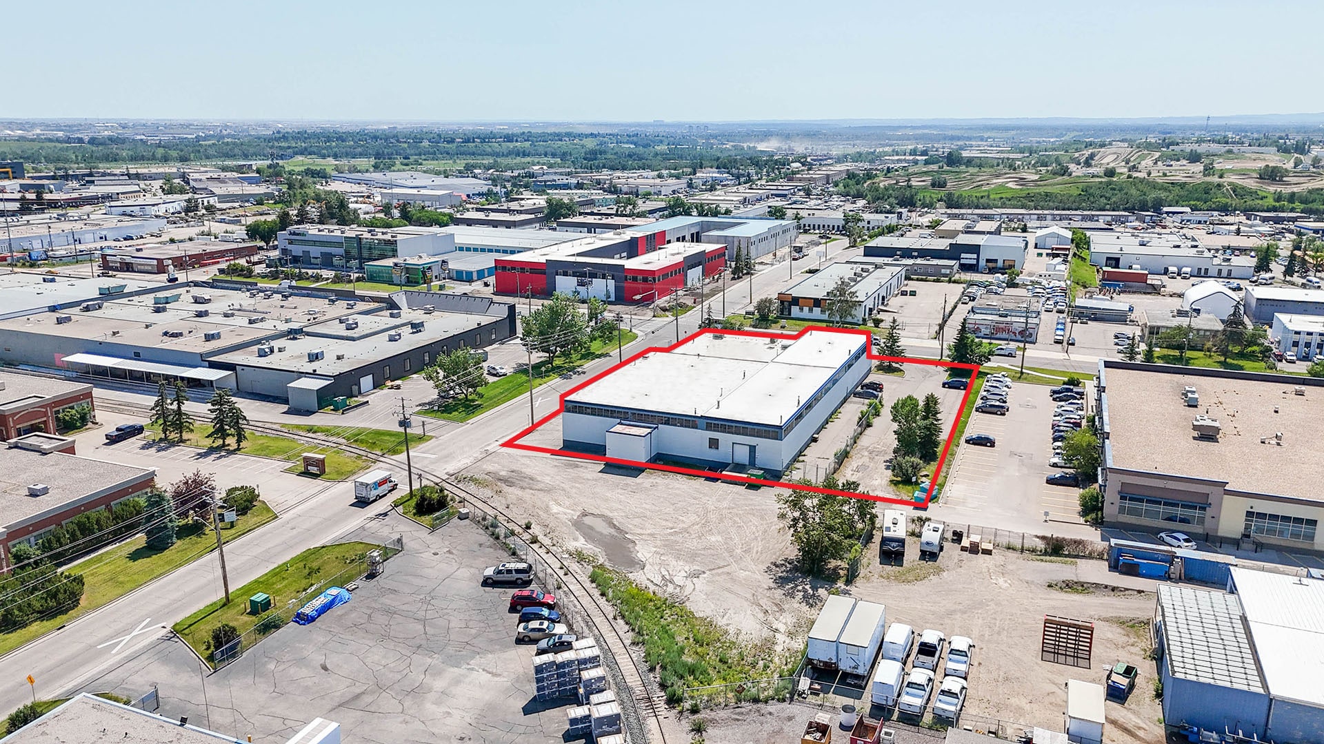 936 42nd Ave SE, Calgary, AB à louer Aérien- Image 1 de 10