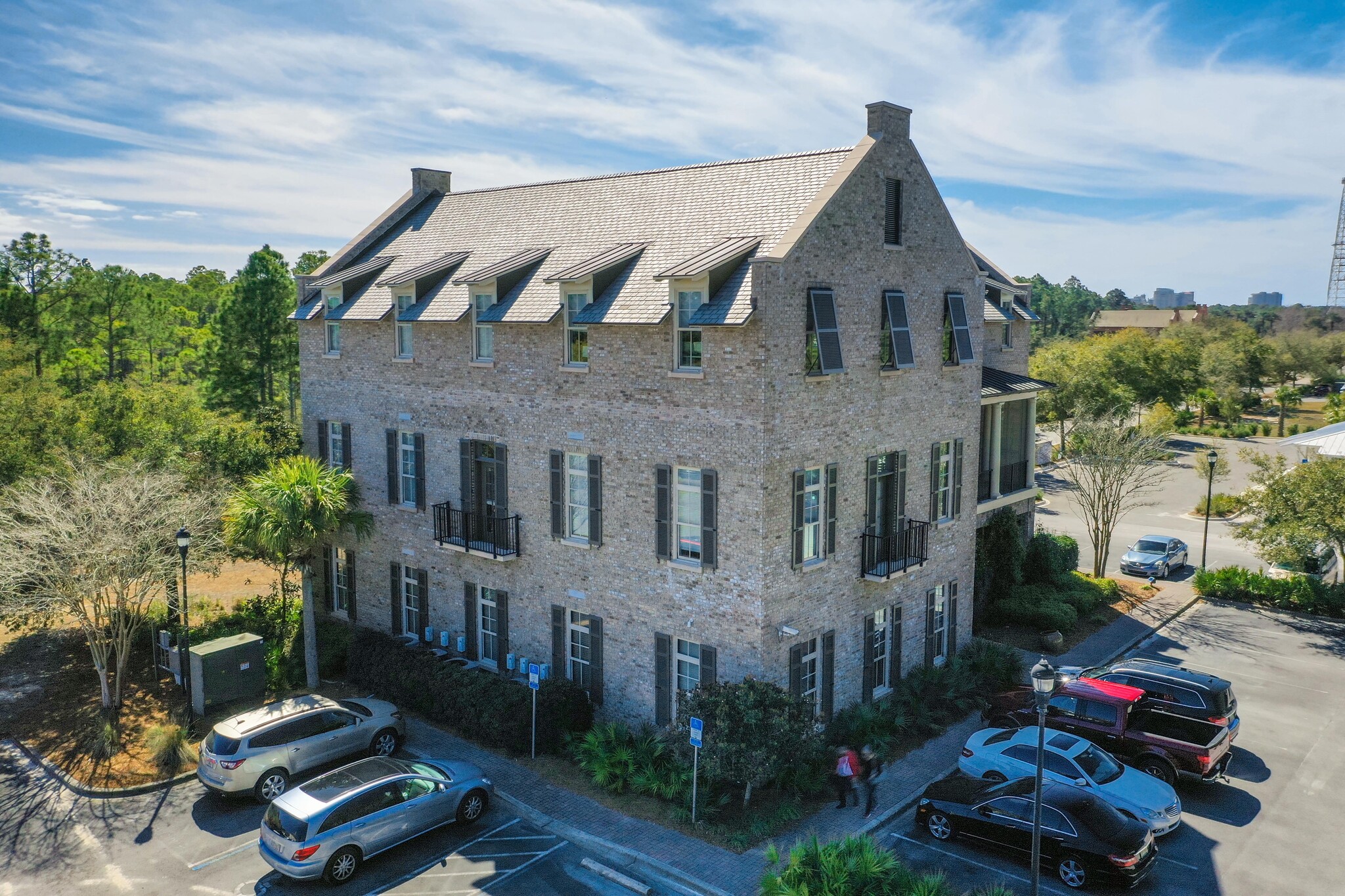 141 E Mack Bayou Loop, Santa Rosa Beach, FL for lease Primary Photo- Image 1 of 29