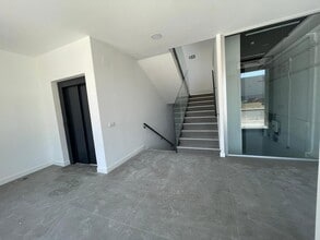 Industrial in Alcorcón, Madrid for lease Interior Photo- Image 1 of 10