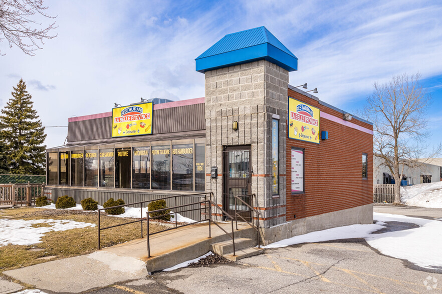 10501-10503 Boul Henri-Bourassa O, Saint-Laurent, QC for sale - Primary Photo - Image 1 of 3