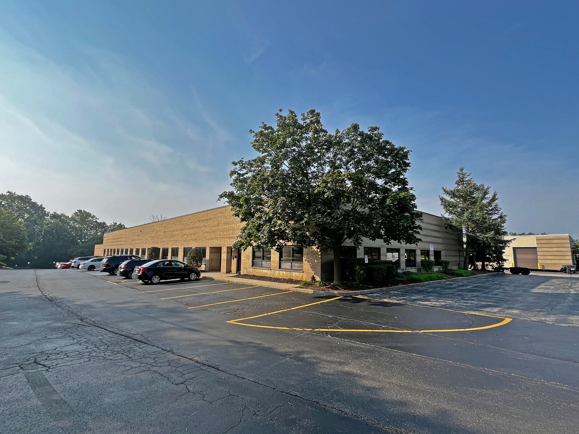 25765-25767 Hillview Ct, Mundelein, IL for sale Building Photo- Image 1 of 14