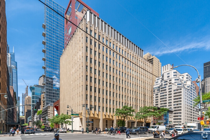 815 Second Ave, New York, NY for sale - Primary Photo - Image 1 of 10