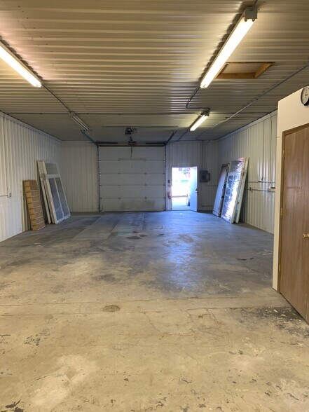 114 Stevens Dr, Iowa City, IA à louer - Photo du bâtiment - Image 3 de 5