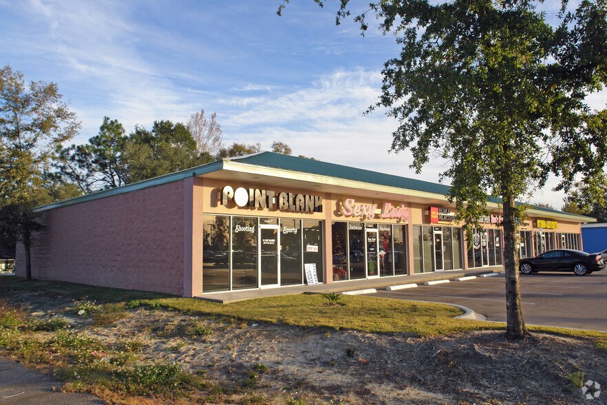 4381 S Ferdon Blvd, Crestview, FL à louer - Photo du bâtiment - Image 2 de 3