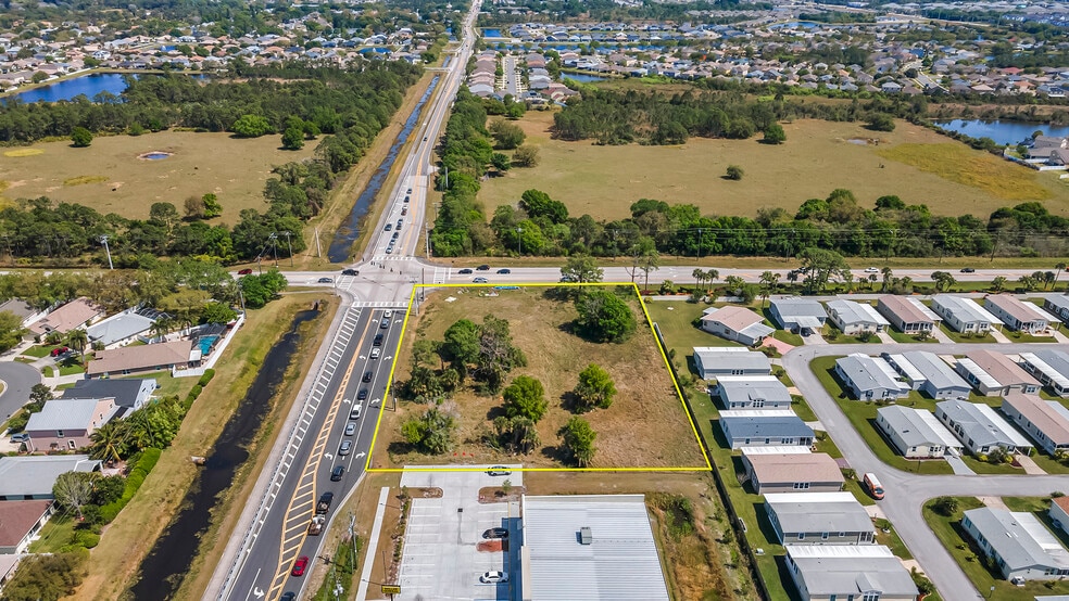 Hollywood and Eber Boulevard, Melbourne, FL à vendre - Photo du bâtiment - Image 3 de 7