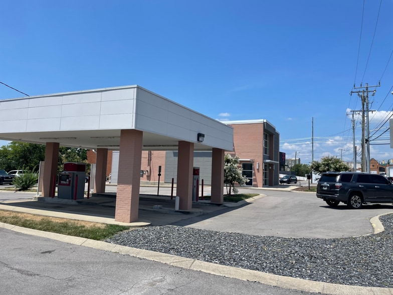 1915 Glen Echo Rd, Nashville, TN à vendre - Photo du bâtiment - Image 3 de 5