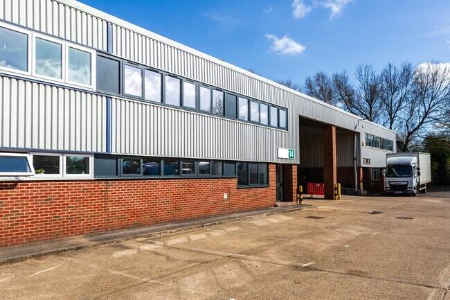 More details for Farmbrough Clos, Aylesbury - Industrial for Lease