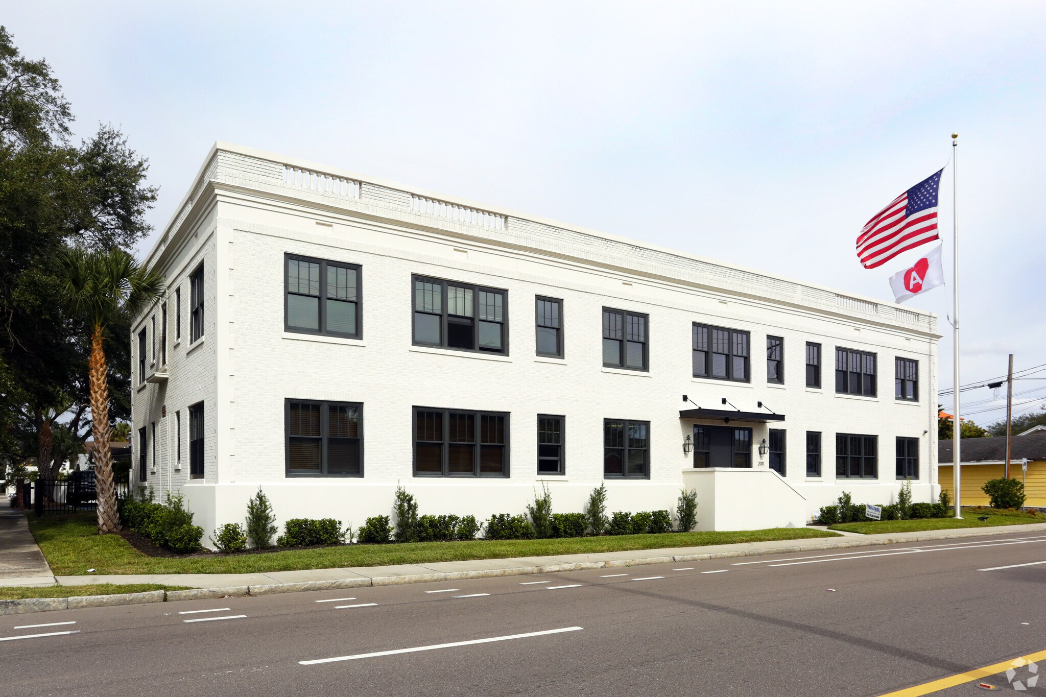 2011 W Cleveland St, Tampa, FL à vendre Photo principale- Image 1 de 17