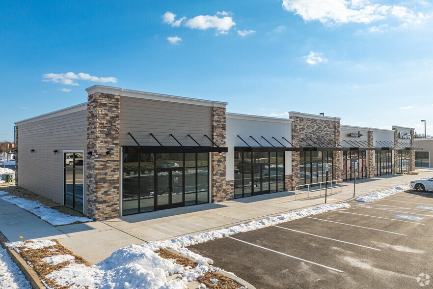 1601 Lake Seymour Dr, Middletown, DE à louer - Photo du bâtiment - Image 2 de 5