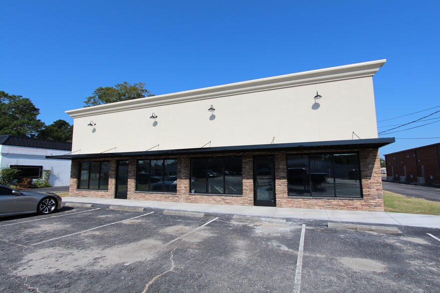 179-181 S Cashua Dr, Florence, SC for lease - Building Photo - Image 1 of 5