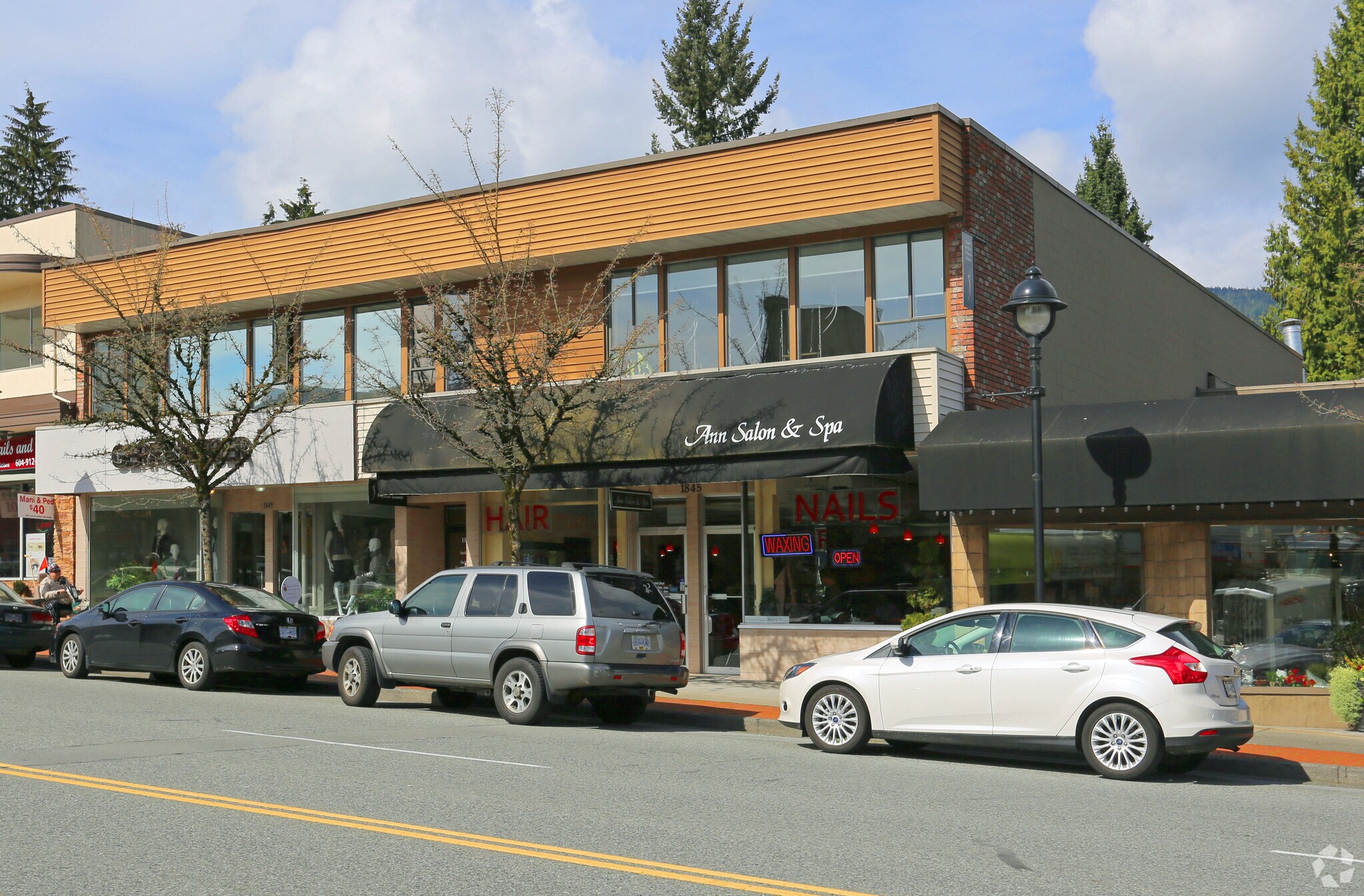 1845-1851 Marine Dr, West Vancouver, BC for sale Primary Photo- Image 1 of 1