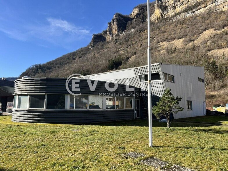 Flex in Saint-Rambert-en-Bugey for sale - Building Photo - Image 3 of 28