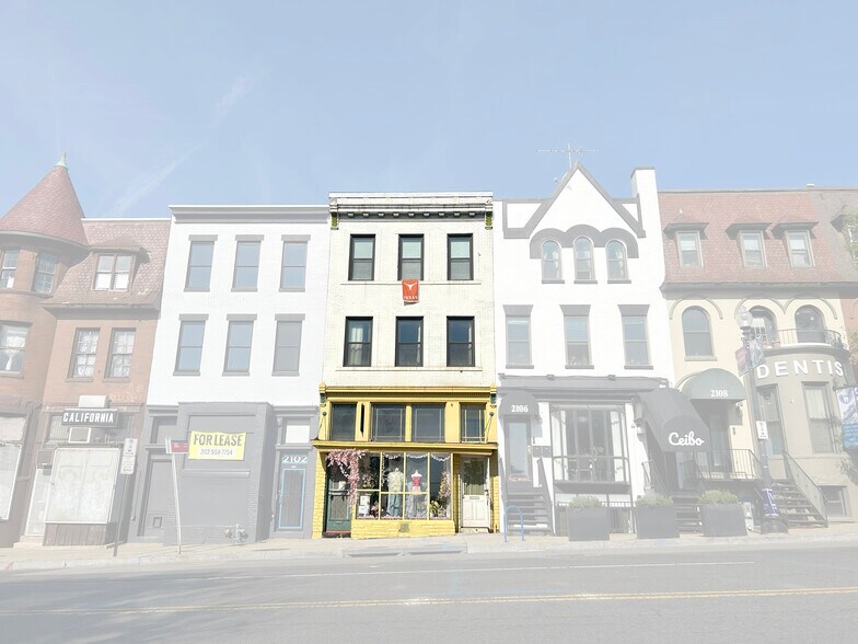2104 18th St NW, Washington, DC à vendre - Photo du bâtiment - Image 1 de 5
