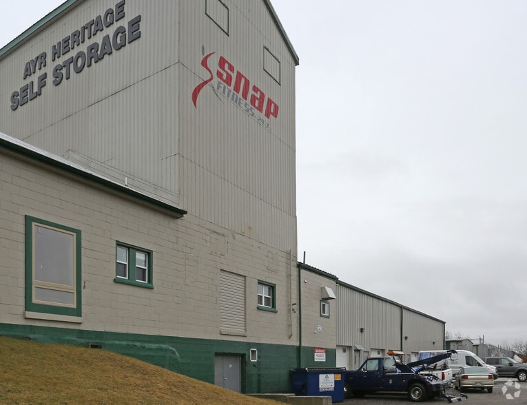 148 Northumberland St, North Dumfries, ON for lease - Building Photo - Image 2 of 3