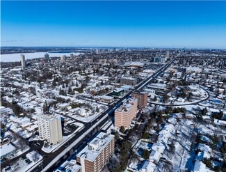 Plus de détails pour 2330 Carling Ave, Ottawa, ON - Soins de santé à vendre