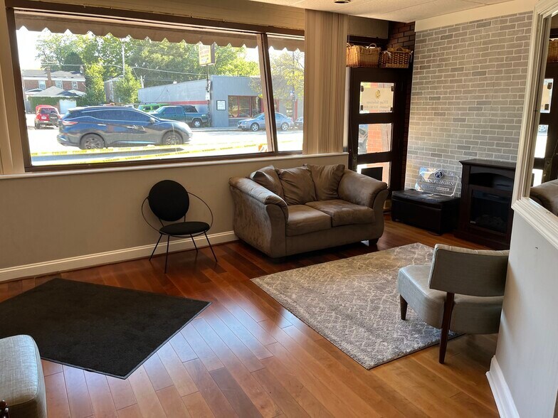 10336-10334 S Western Ave, Chicago, IL à vendre - Photo intérieure - Image 2 de 5