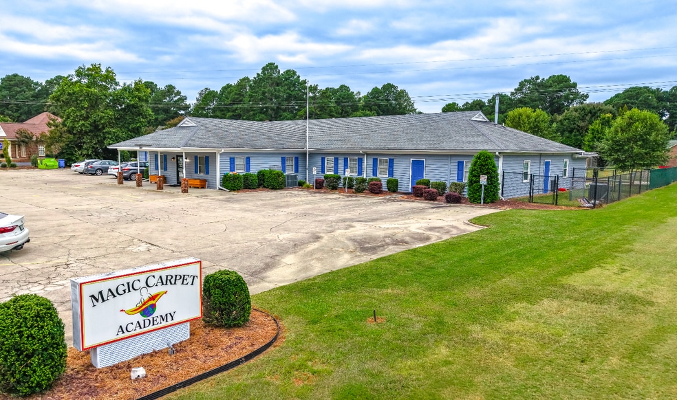 2302 Cedar Run Pl NW, Wilson, NC for sale - Building Photo - Image 1 of 15