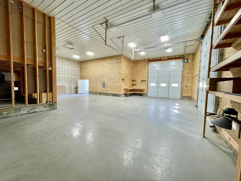 7601 WA-270, Pullman, WA for lease - Interior Photo - Image 2 of 7