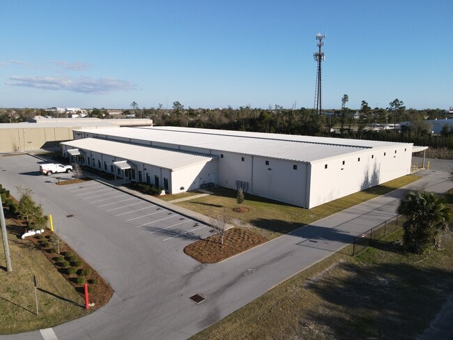 Plus de détails pour 521 W 14th St, Panama City, FL - Local d'activités à louer