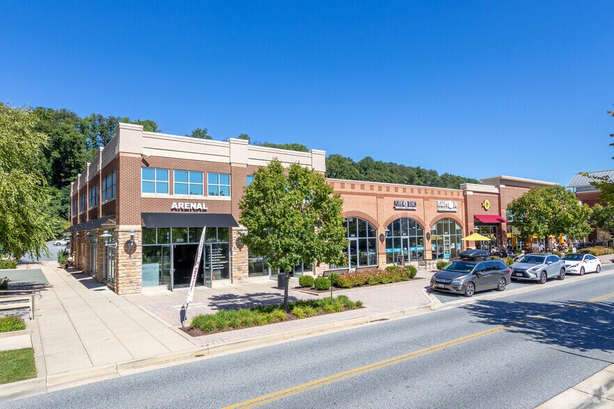 2510-2520 Quarry Lake Dr, Baltimore, MD à louer - Photo du bâtiment - Image 1 de 30