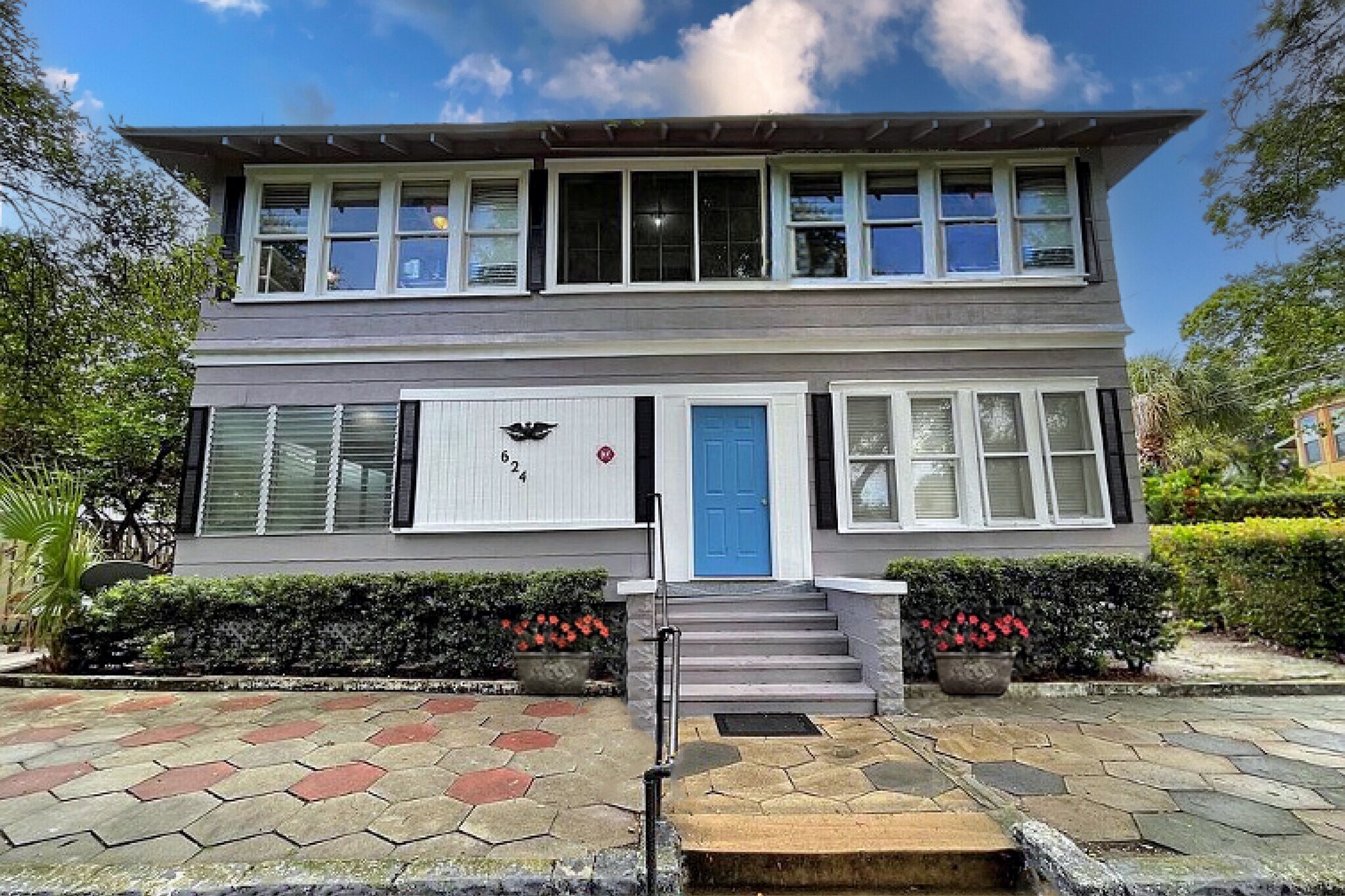 624 1st St N, Saint Petersburg, FL à vendre Photo du bâtiment- Image 1 de 6