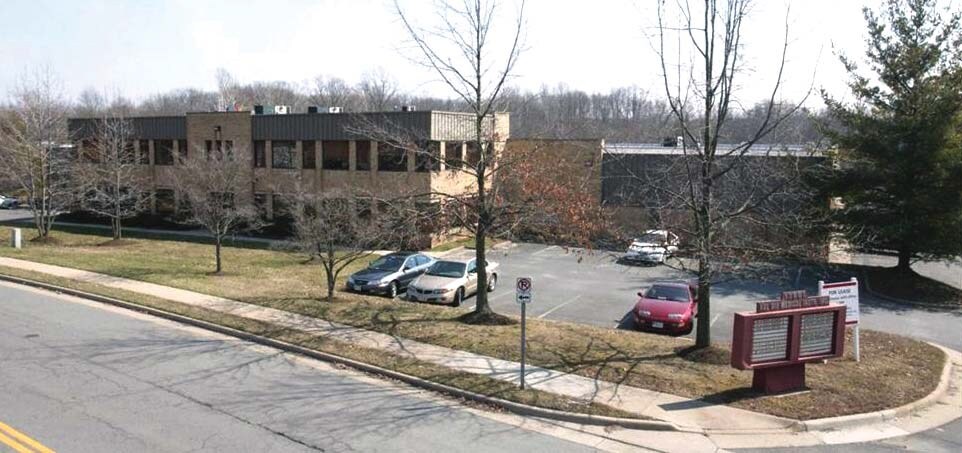 13912-13933 Willard Rd, Chantilly, VA à louer - Photo du bâtiment - Image 2 de 3
