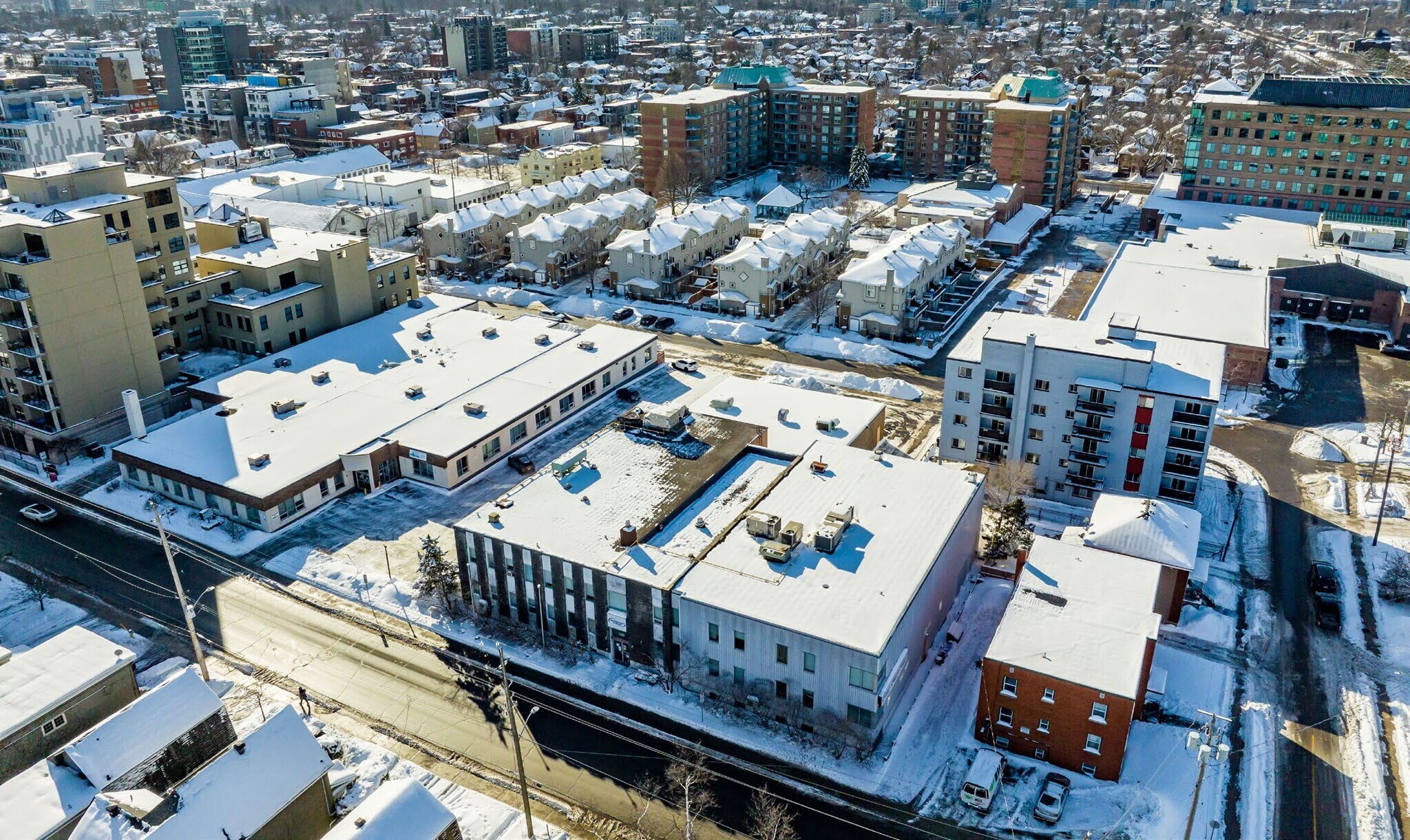 300 Parkdale Ave, Ottawa, ON à vendre Photo du bâtiment- Image 1 de 5