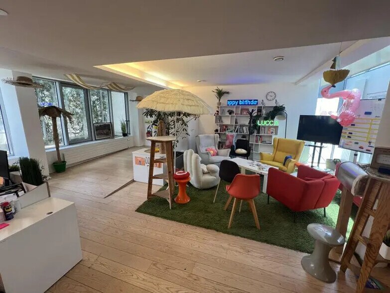 Bureau dans Nantes à vendre - Photo du bâtiment - Image 3 de 10