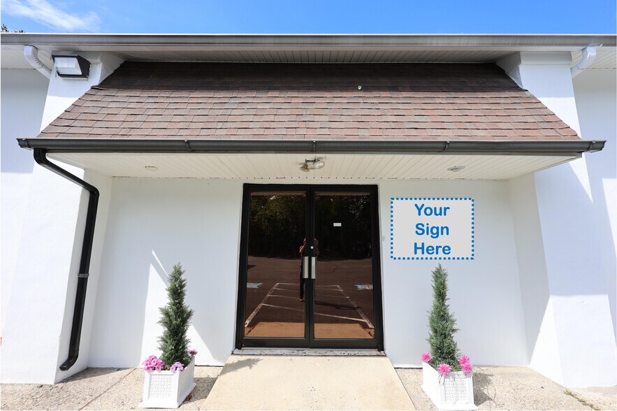 50 Princeton Hightstown Rd, Princeton Junction, NJ à louer - Photo du bâtiment - Image 2 de 10