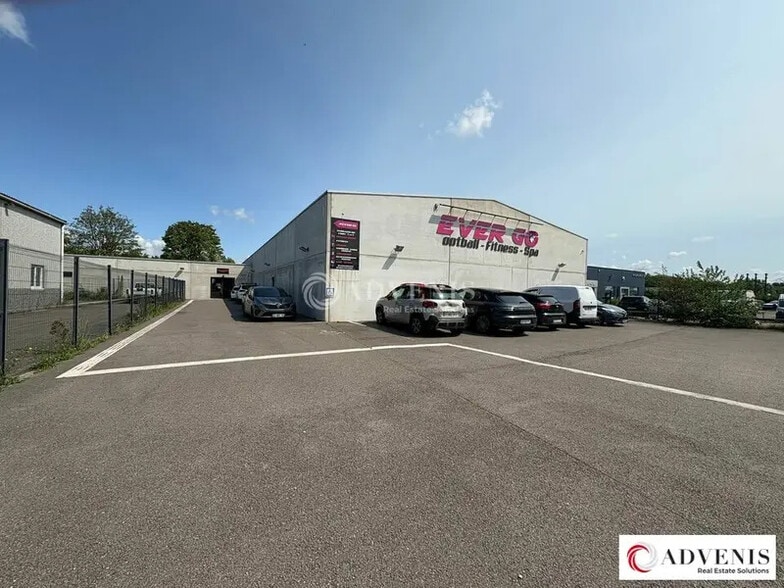Industrial in Étaples for lease - Building Photo - Image 1 of 6