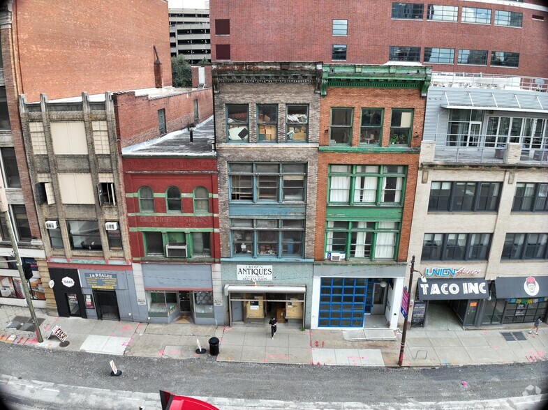 1018 Fifth Ave, Pittsburgh, PA for sale - Matterport Community - Image 3 of 22