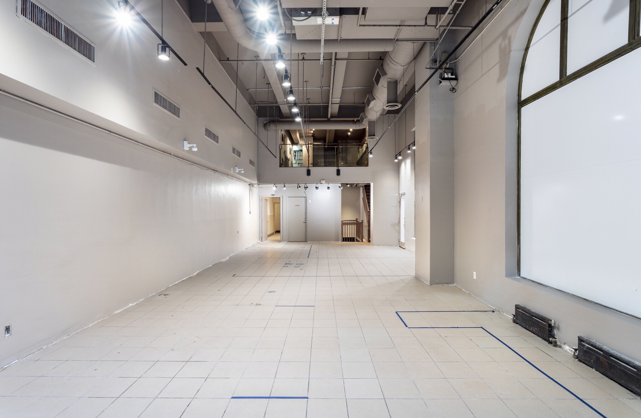 525 Seventh Ave, New York, NY for lease Interior Photo- Image 1 of 5
