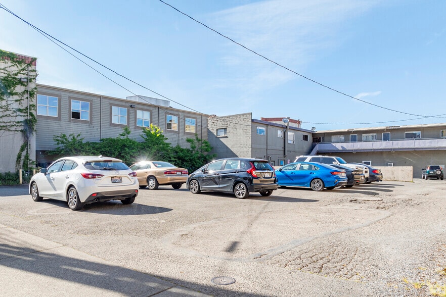 416 W Meeker St, Kent, WA for sale - Building Photo - Image 2 of 35