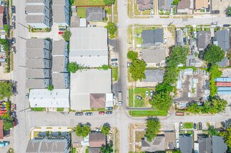 Plus de détails pour 1714 Hussion St, Houston, TX - Industriel à vendre