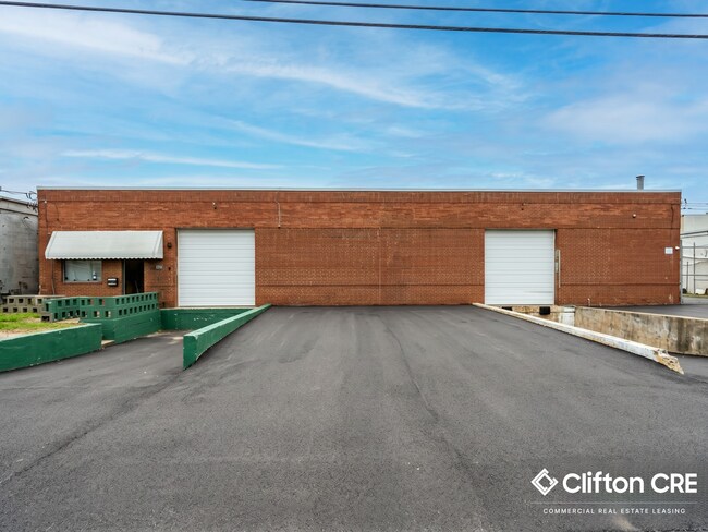 Plus de détails pour 611 Commerce Rd, Linden, NJ - Industriel à louer