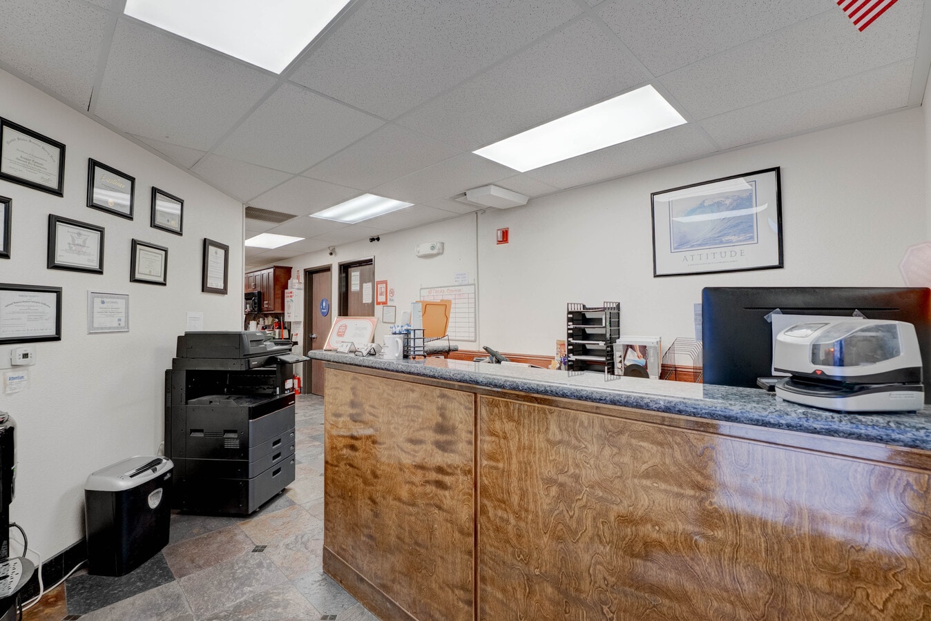 5961 McLeod Dr, Las Vegas, NV 89120 - Unit 19 -  - Interior Photo - Image 1 of 22
