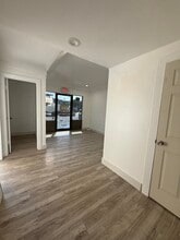 5431 NW 15th St, Margate, FL for lease Interior Photo- Image 2 of 6