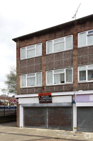 39 Market Parade, Havant à louer - Photo du bâtiment - Image 2 de 6