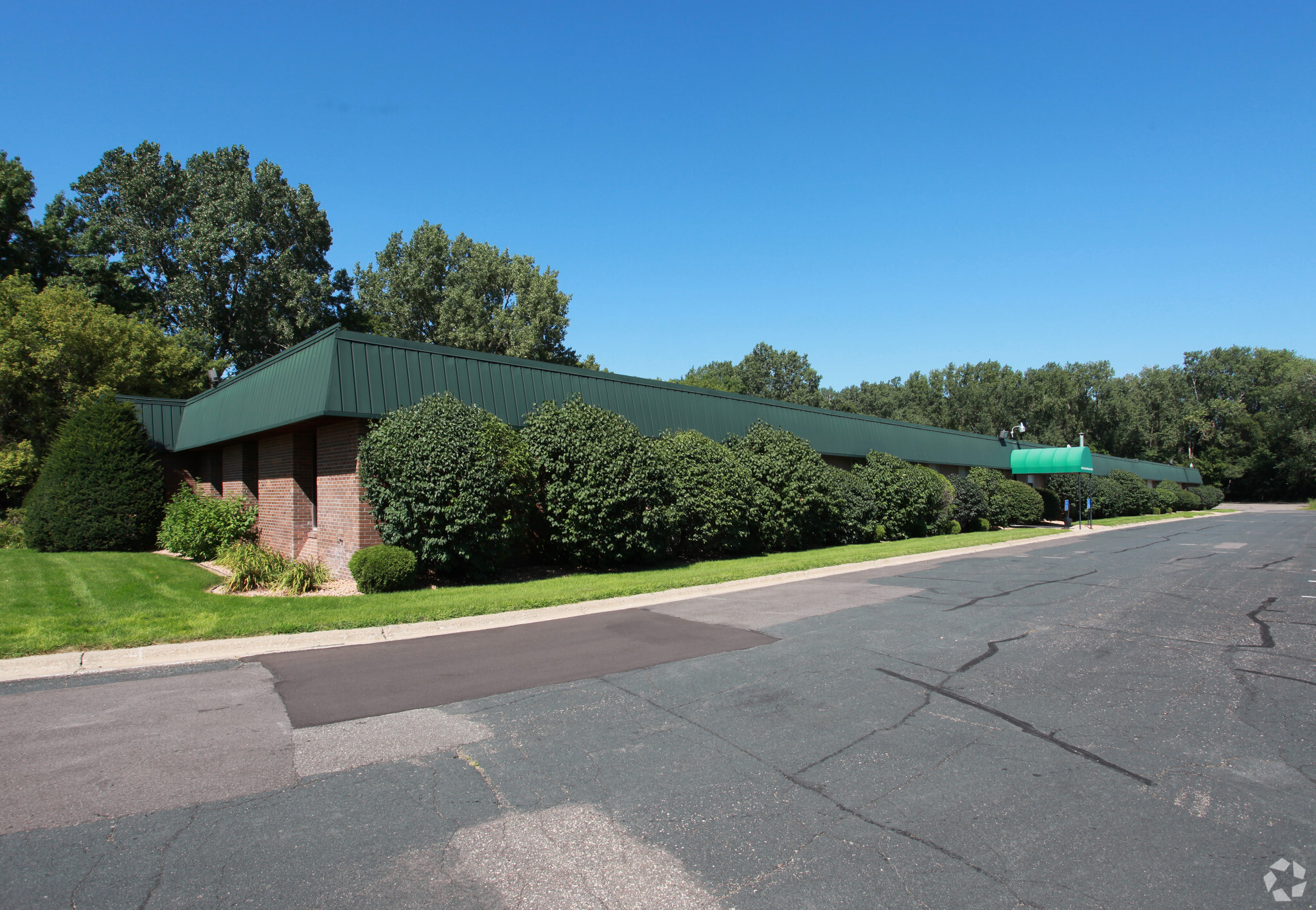 500 73rd Ave NE, Fridley, MN for lease Building Photo- Image 1 of 5