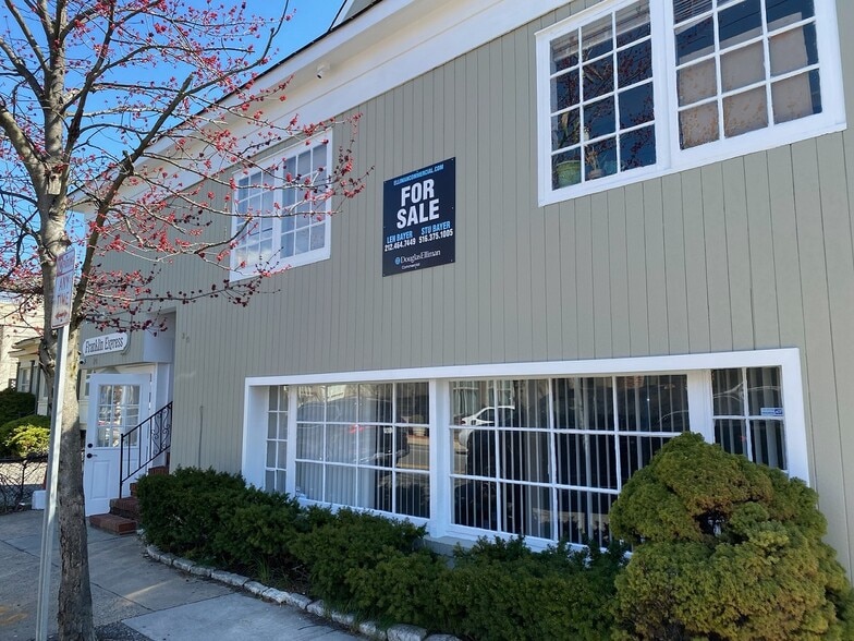 20 Bryant Ave, Roslyn, NY for sale - Building Photo - Image 3 of 14