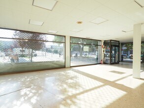 Retail in Granollers, Barcelona for lease Interior Photo- Image 2 of 13
