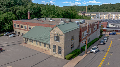 25 Brook St, Shelton, CT for lease Building Photo- Image 2 of 10