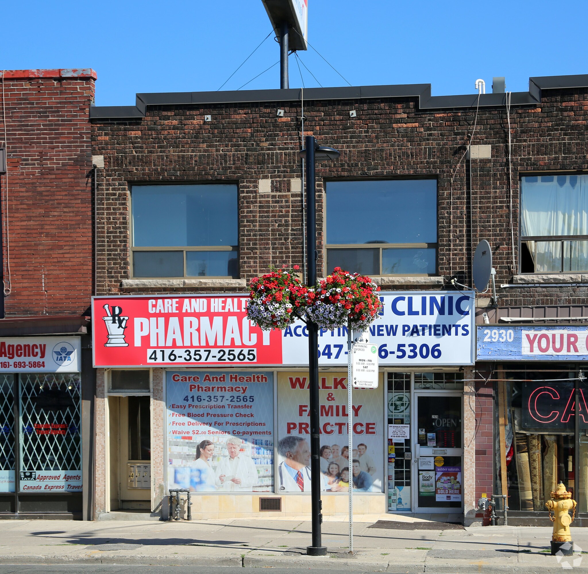 2926-2928 Danforth Ave, Toronto, ON for sale Primary Photo- Image 1 of 1