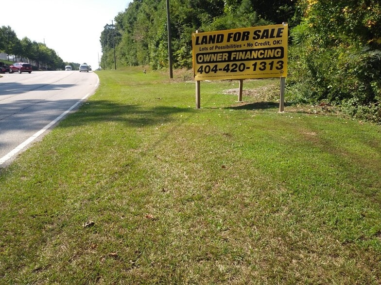 4122 Herschel Rd, College Park, GA à vendre - Photo du bâtiment - Image 2 de 6