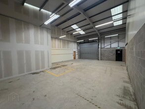 4 Ferguson Way, Belfast à vendre Photo intérieure- Image 1 de 2