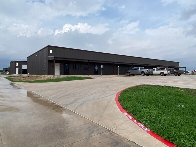3303 Shell Rd, Georgetown, TX à louer - Photo du bâtiment - Image 2 de 11