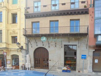 Plus de détails pour Calle San Frutos, Segovia - Bureau à louer