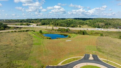685 Darnold Dr, Hudson, WI - Aérien  Vue de la carte - Image1
