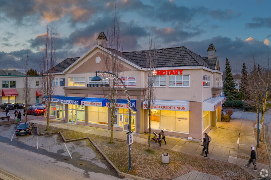 7288 137th St, Surrey, BC à vendre - Photo du bâtiment - Image 3 de 4