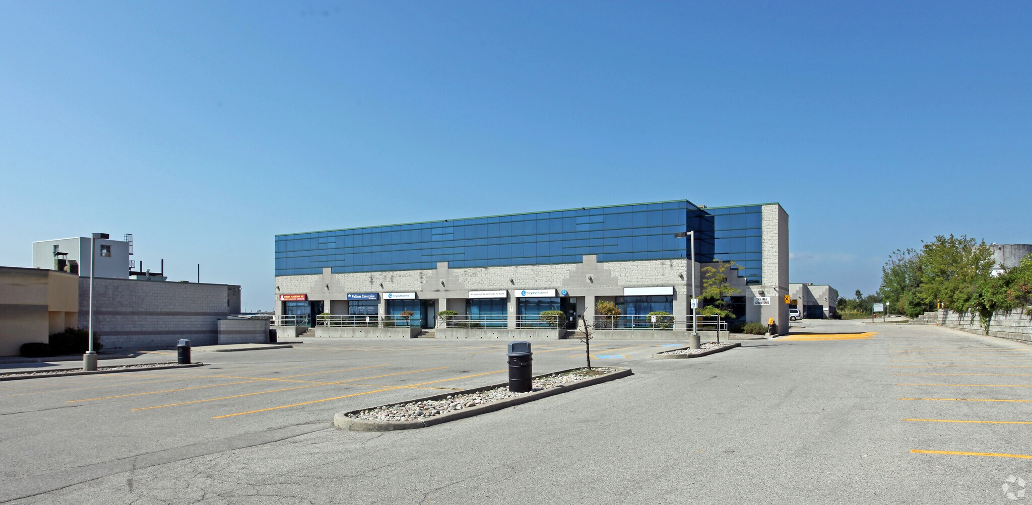 360 Bayly St W, Ajax, ON for sale Primary Photo- Image 1 of 1